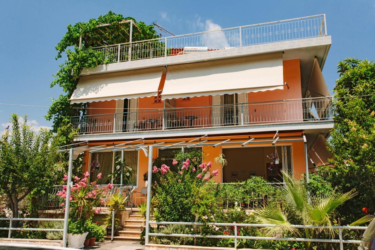 Hotel Loula Rooms And Apartments Kamena Vourla Exterior foto